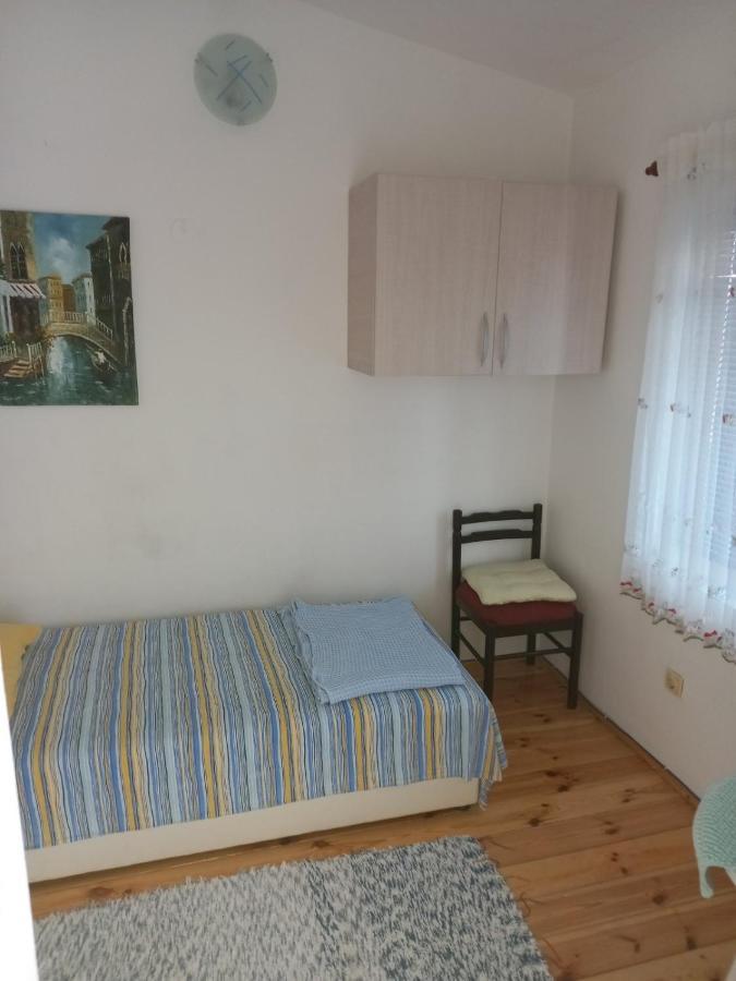 Apartmani Liki Ülgün Dış mekan fotoğraf