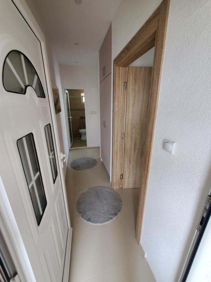 Apartmani Liki Ülgün Dış mekan fotoğraf