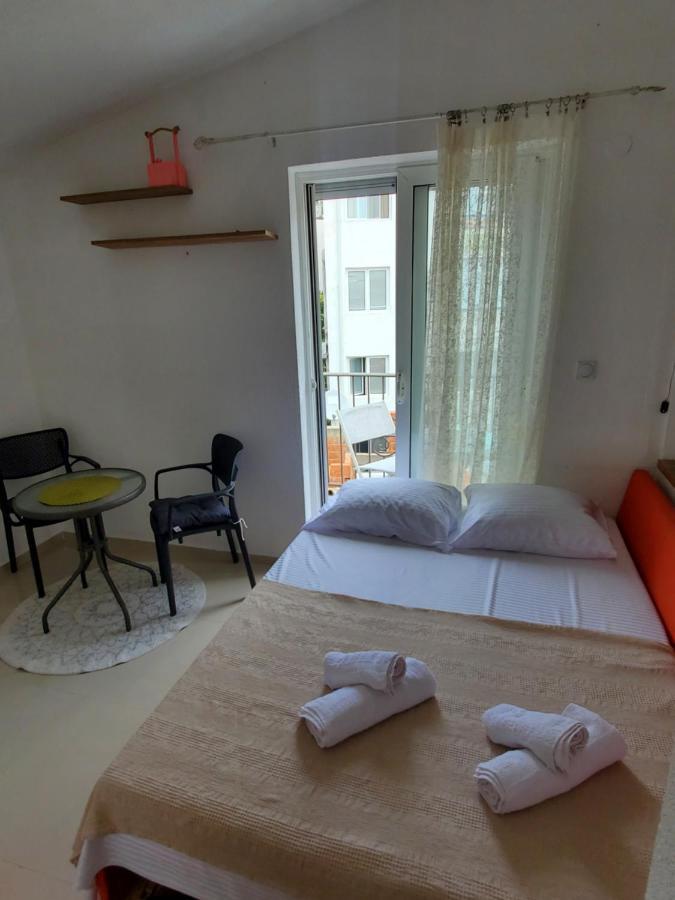 Apartmani Liki Ülgün Dış mekan fotoğraf